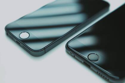 Apple volverá a incursionar en los teléfonos hoy considerados pequeños, con pantalla de 4 pulgadas