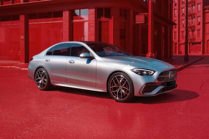 El nuevo Mercedes-Benz Clase C ya se comercializa en la Argentina