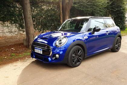 El nuevo MINI Cooper S tiene un motor 2.0 L de 192 CV