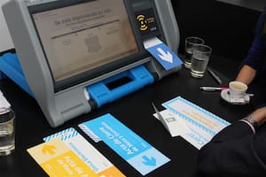Convocarán a licitación pública para instrumentar la boleta electrónica en las elecciones porteñas