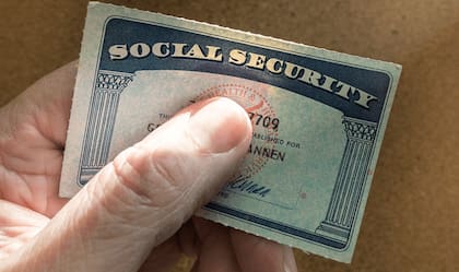 El Número de Seguro Social (SSN) es un identificador único emitido por la Administración del Seguro Social de Estados Unidos