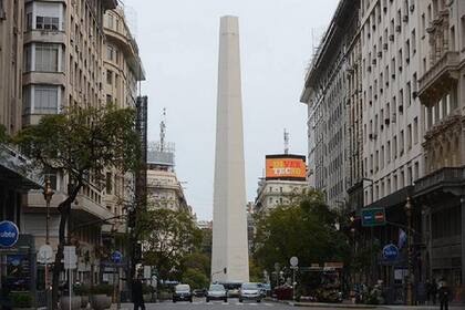 El Obelisco fue intervenido por un artista argentino con reconocimiento en todo el mundo
