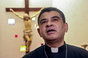 La dictadura de Ortega le declara la guerra a la Iglesia: censura a los medios católicos y persigue a sacerdotes y obispos