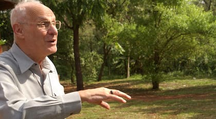 El obispo Joaquín Piña