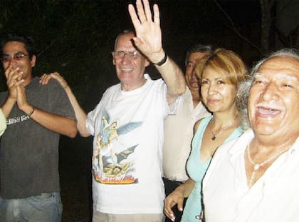 El obispo Joaquín Piña encabezó un movimiento que frenó las aspiraciones de Carlos Rovira de un nueva reelección