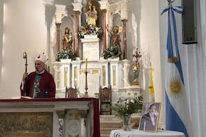 Rumbo a los 100 años de su nacimiento, recordaron con una misa el aporte de Raúl Alfonsín a la democracia