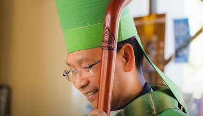 El obispo Pham huyó de Vietnam como refugiado a los 13 años en 1980