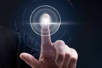 El objetivo es impedir el ingreso a EE.UU. de criminales, terroristas o individuos con historial delictivo comprobado