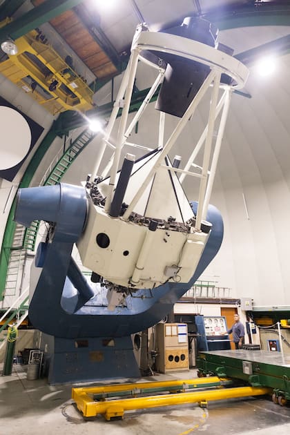 El observatorio Casleo por dentro con su gran telescopio.