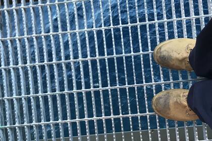 El océano Atlántico, debajo de la plataforma