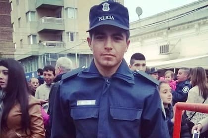 El policía bonaerense Matías Ezequiel Martínez está detenido por el femicidio de Úrsula Bahillo