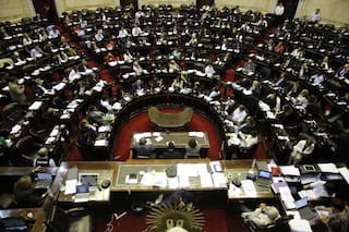 Diputados retoma el presupuesto y apunta al FMI por el acuerdo