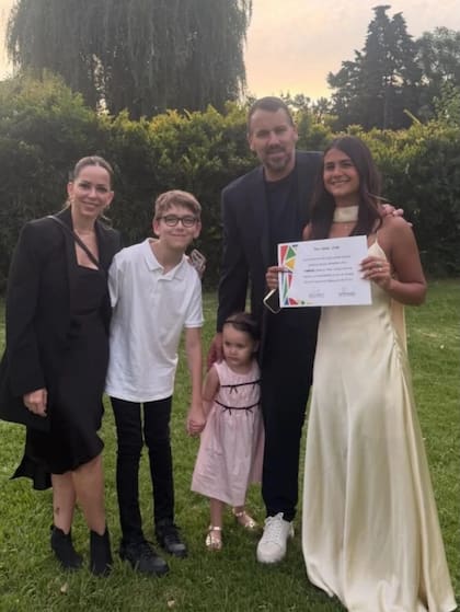 El Ogro Fabbiani eligió una foto de la graduación de su hija para dedicarle un bonito mensaje en el día de su cumpleaños número 18