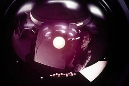 El "ojo" de HAL observa con cuidado toda la actividad en la nave espacial