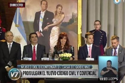 El óleo que fue telón de fondo del acto