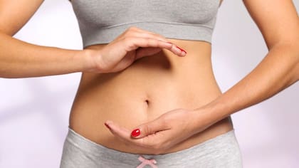 El ombligo, una parte del cuerpo "olvidada" a la hora de la higiene personal, pero que hay que lavar a diario