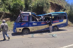 Un ataque bomba deja siete muertos y expone la escalada de violencia en la antesala electoral en Colombia