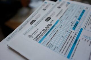 Por tercera vez, cambian la cifra de habitantes de la Argentina