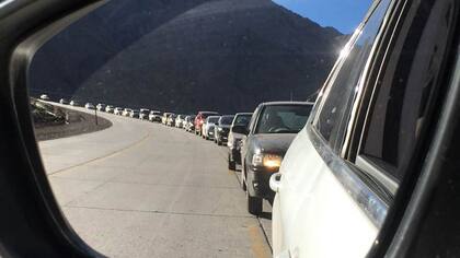 El operativo en la alta montaña mendocina por la visita del papa Francisco a Chile arrancó este lunes en Mendoza con poco flujo vehicular y sin puestos de controles fijos