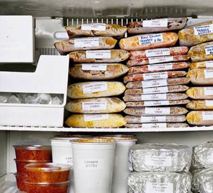 El orden y las etiquetas nos ayudan a saber con qué contamos a la hora de pensar para la comida.