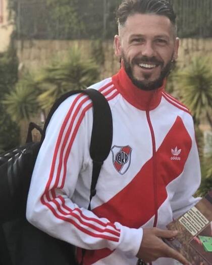 El outfit que elegía Martín Demichelis para hacer el curso de entrenador