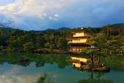 El Pabellón Dorado, la gran estrella de Kioto