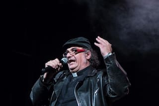 El cura rockero que visita al Pity Álvarez en la cárcel: "Nuestra amistad es genuina"