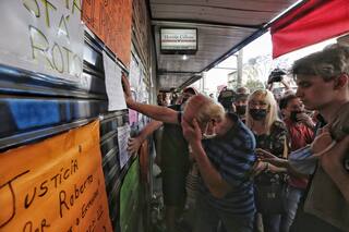 Jóvenes que matan con la complicidad de la ley