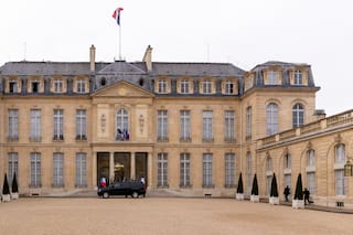 Allanan la sede presidencial francesa en una causa anticorrupción por ceremonias oficiales millonarias