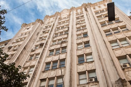 El Palacio Minetti es uno de los edificios más lindos de la ciudad.