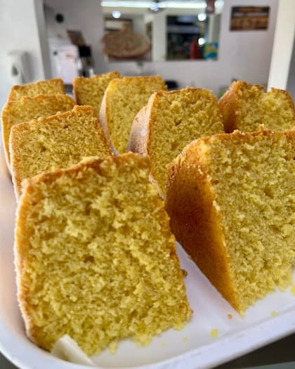 El pan de maíz e un clásico en el Sur de EE.UU. (Instagram/@panaderialamia)