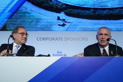 El panel de los embajadores Jorge Arguello y Mark Stanley en el Council of Americas