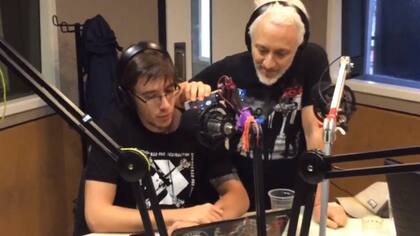 El panelista Nicolás Salvarrey le leyó un romántico relato en vivo