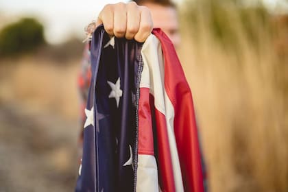 El panorama del TPS para los migrantes latinos en Estados Unidos se encuentra en una fase crítica