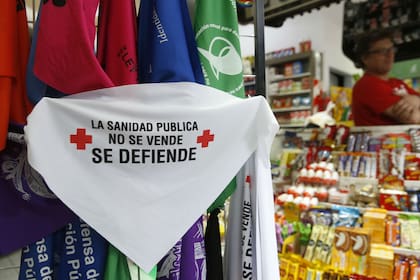 El pañuelo blanco de los enfermeros
