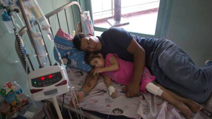 El papá de Ashley fue muy importante para conseguir movilizar a una sociedad con muchos problemas para vivir