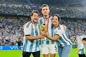 El papá de Leandro Paredes compartió con orgullo la vuelta de su hijo a la Argentina