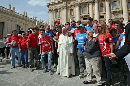El papa Francisco, con la delegación argentina