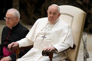 Publican un mordaz documento anónimo contra el Papa: enumera sus “defectos” y plantea su sucesión