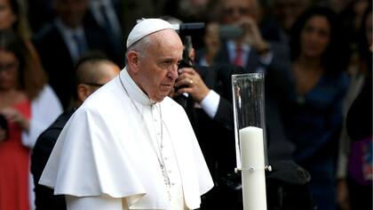 El papa Francisco, durante su paso por el monumento a las víctimas del atentado a las Torres Gemelas