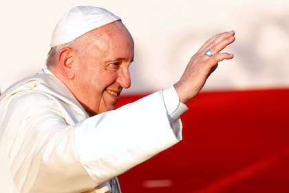 El Papa Francisco en el aeropuerto en Panama el 27 de enero