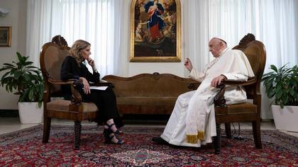 El papa Francisco, en la entrevista con la agencia Télam, en la que declaró que le tiene "mucho miedo a los flautistas de Hamelin, porque son encantadores de personas y las terminan ahogando"