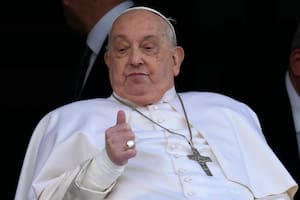 El papa Francisco fue dado de alta de su internación