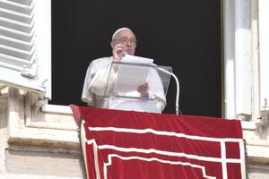 El Papa lamentó la condena al obispo “rebelde” de Nicaragua y llamó al diálogo
