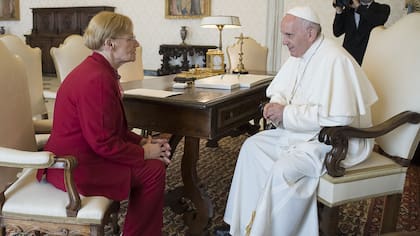El papa Francisco recibió a Lidia Guerrero, la madre de Saldaño, hace unos años.
