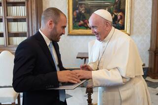 El Vaticano difunde un informe encargado por el papa Francisco antes de su muerte a un grupo de economistas