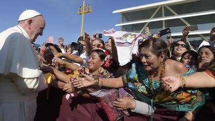 El Papa junto a sus seguidores en México