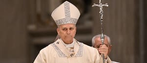 Tensión en el Vaticano: con el aval de León XIV, un cardenal argentino frena el desafío de un grupo ultraconservador