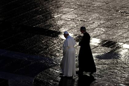 El Papa ofreció una oración al mundo.