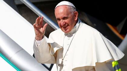 El Papa pidió diálogo y estabilidad para Venezuela en su vuelo a Colombia